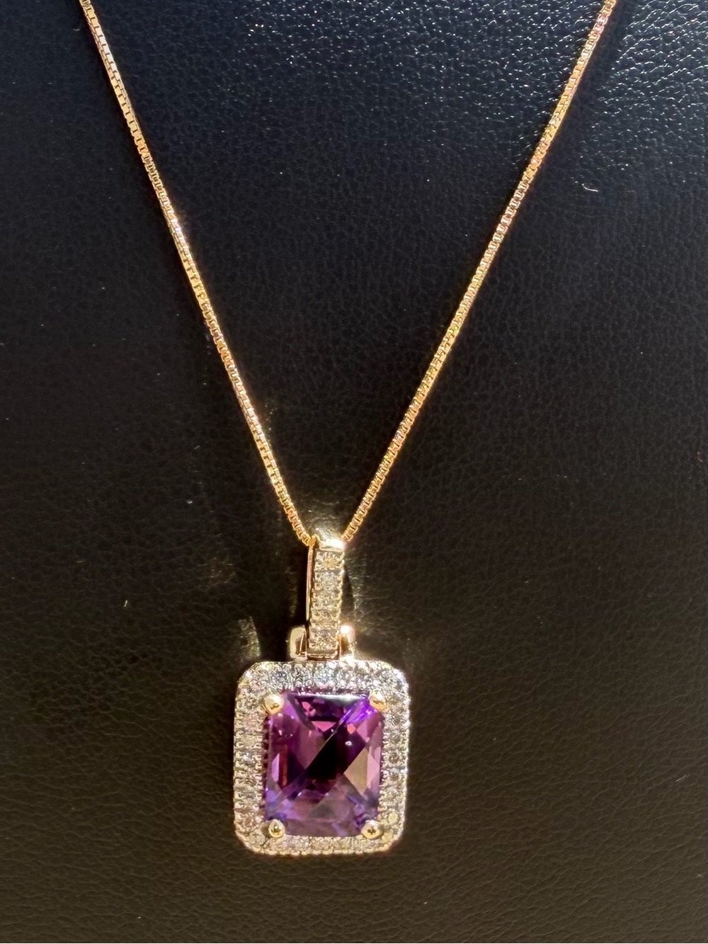 14k Yellow Gold 2.25ct Amethyst & .16ctw Natural Diamond Pendant Necklace